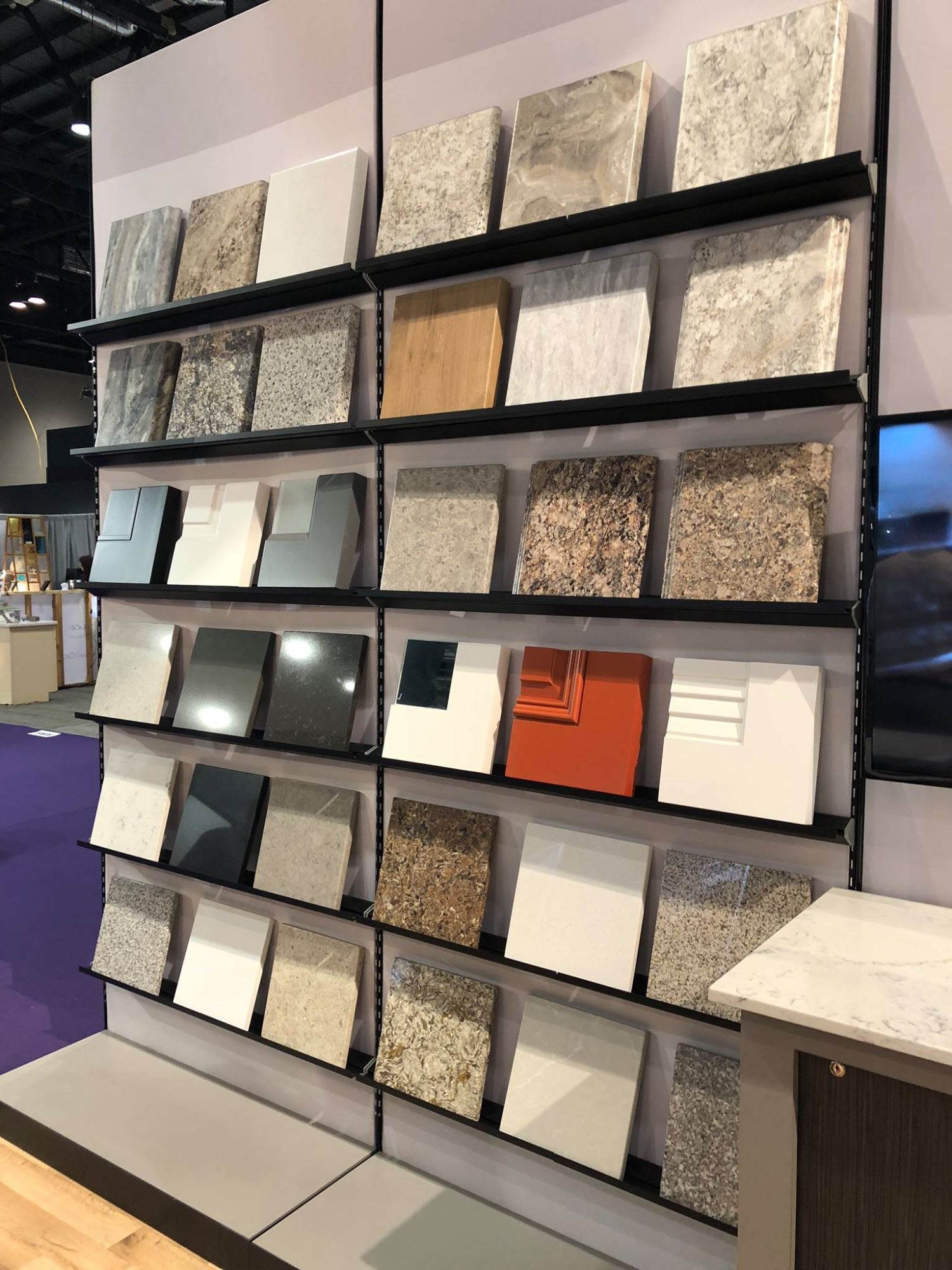 VT Exhibits at KBIS 2018 VT Industries Inc.
