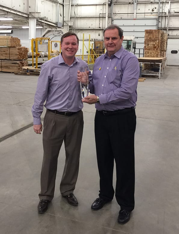 VT Industries, Inc. Named Sac City, IA Countertop Plant of the Year